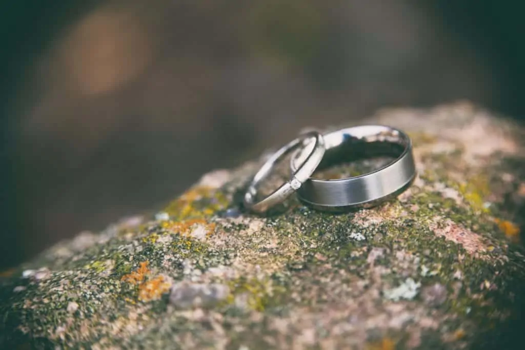 Dudefluencer: Wedding Bands